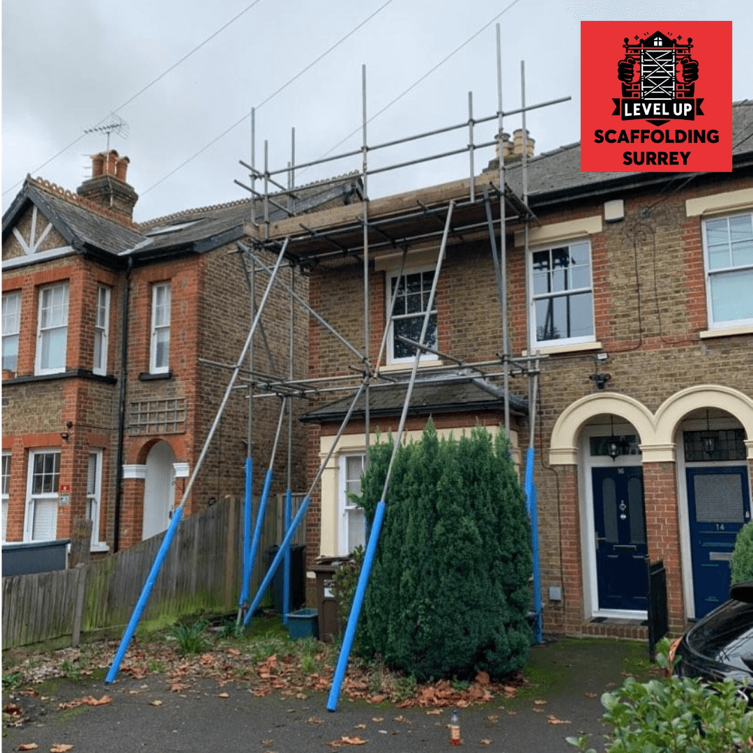 High-quality scaffolding for solar installations in Surrey